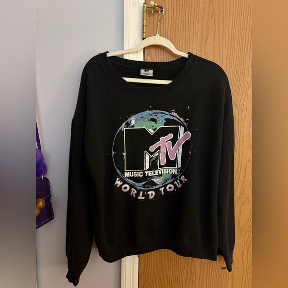 MTV Tops - MTV Black XXL Sweatshirt